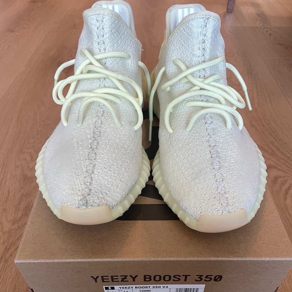 COPY - YEEZY 350 V2 Butter size 11.5 Used